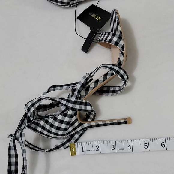 🍄 SEXY SUMMER GINGHAM PLAID SQUARE LEG TIE WRAP HEEL PUMPS - Picture 3 of 4